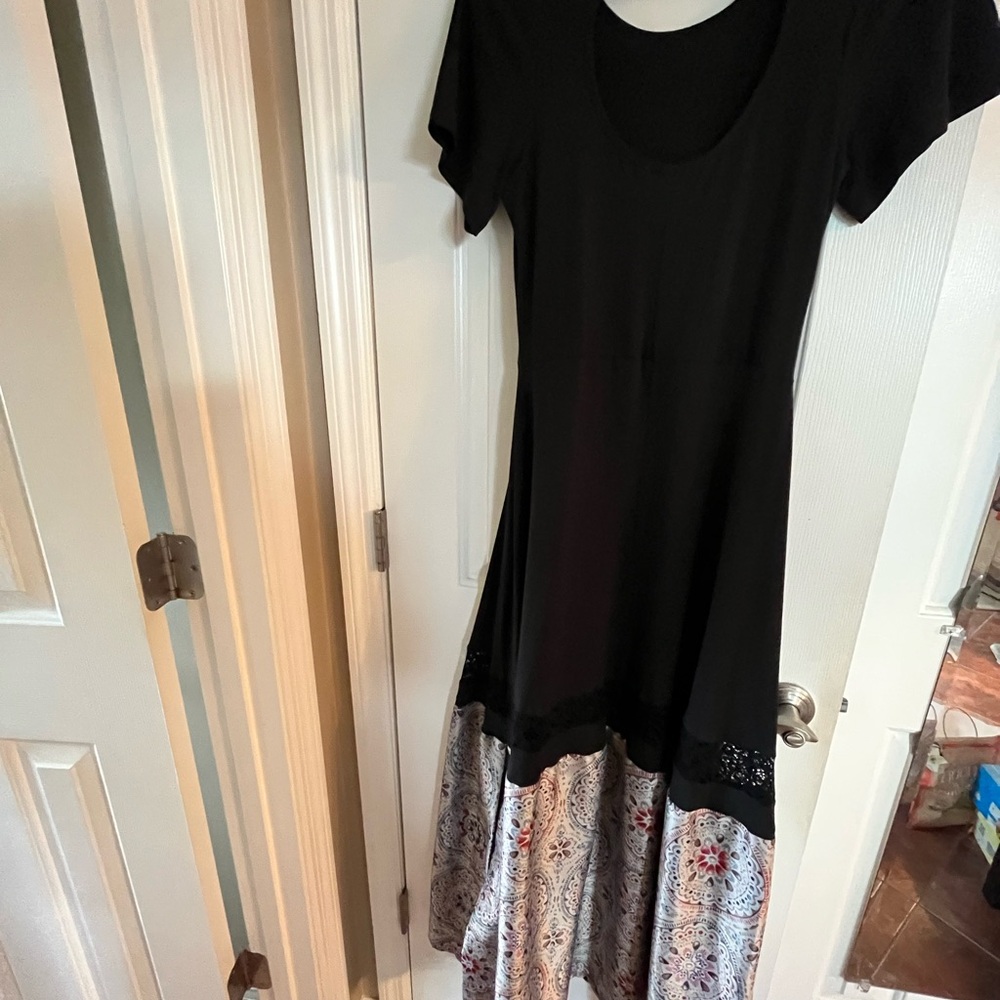 Elegant Black and Gold Dress